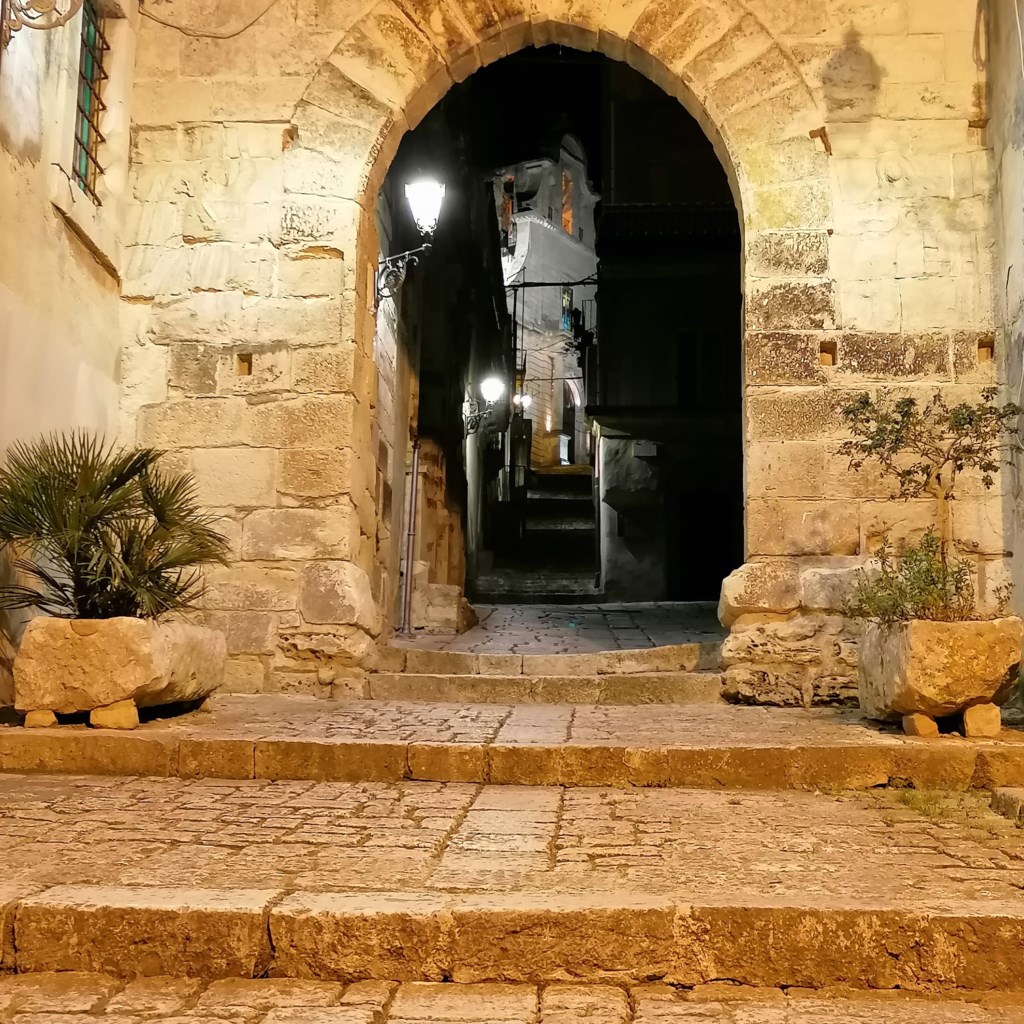 CHIARAMONTE GULFI
